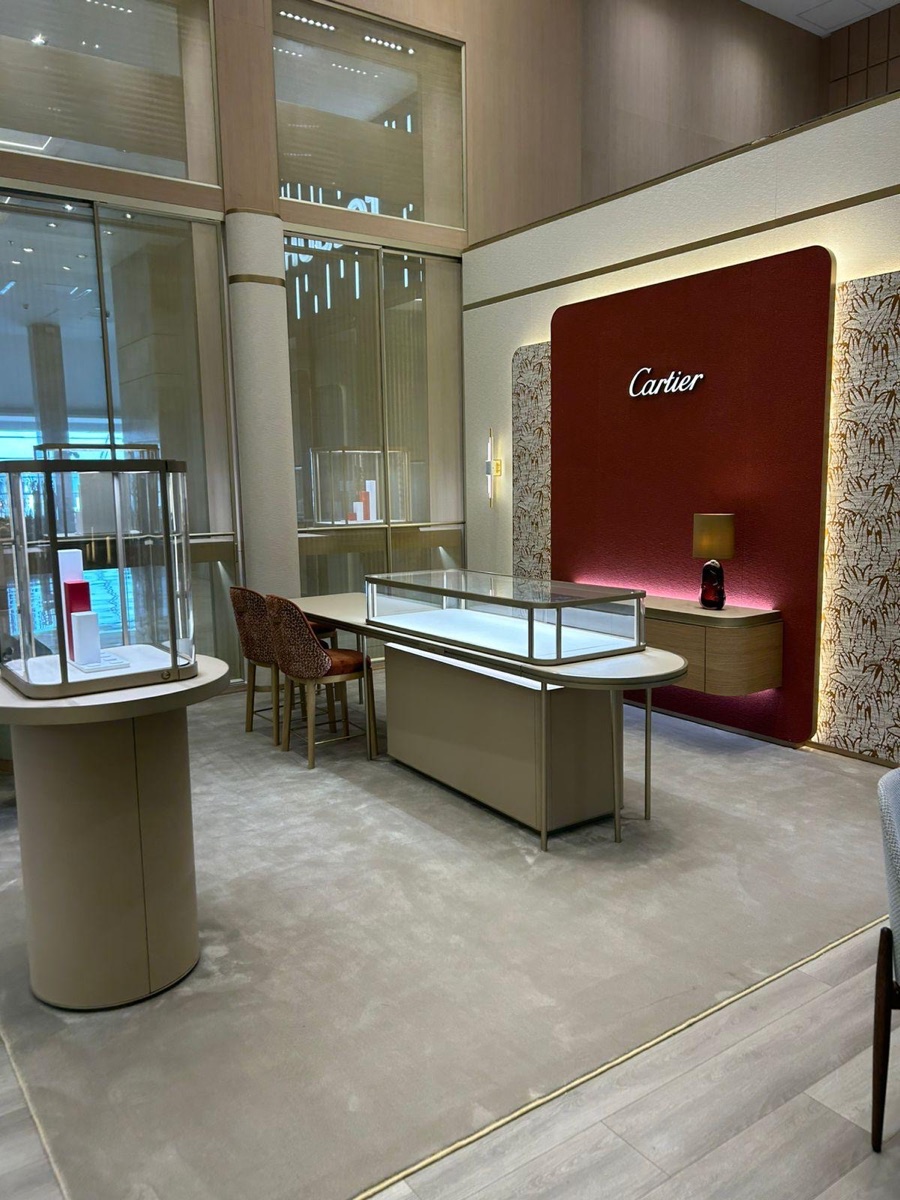 Alfombra en rollo Homoffiz en boutique Cartier